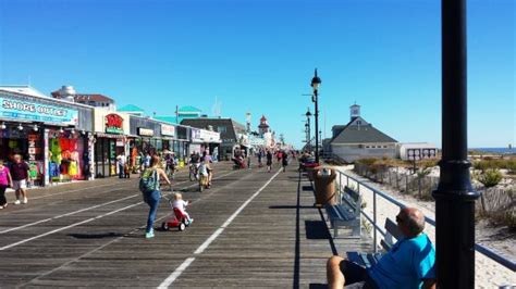 Ocnj boardwalk - Welcome to the Ocean City, New Jersey Boardwalk 2023! Immerse yourself in the vibrant sights and sounds of this iconic coastal destination as you take a virtual stroll along the 2.5 mile...